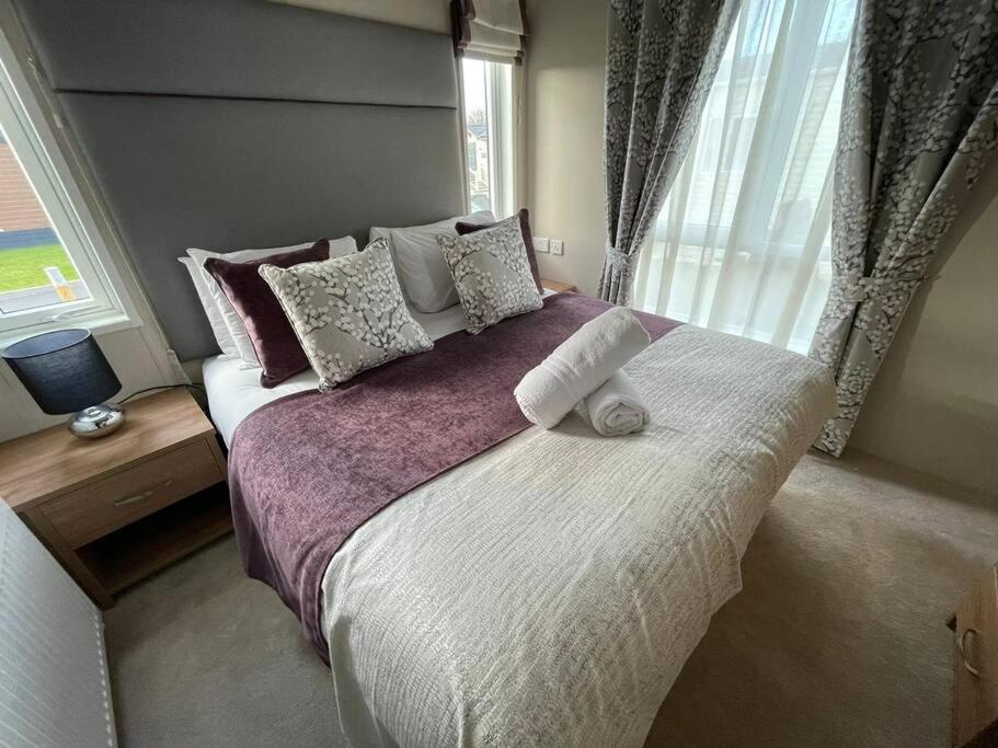 Woods With Hot Tub Apartamento York